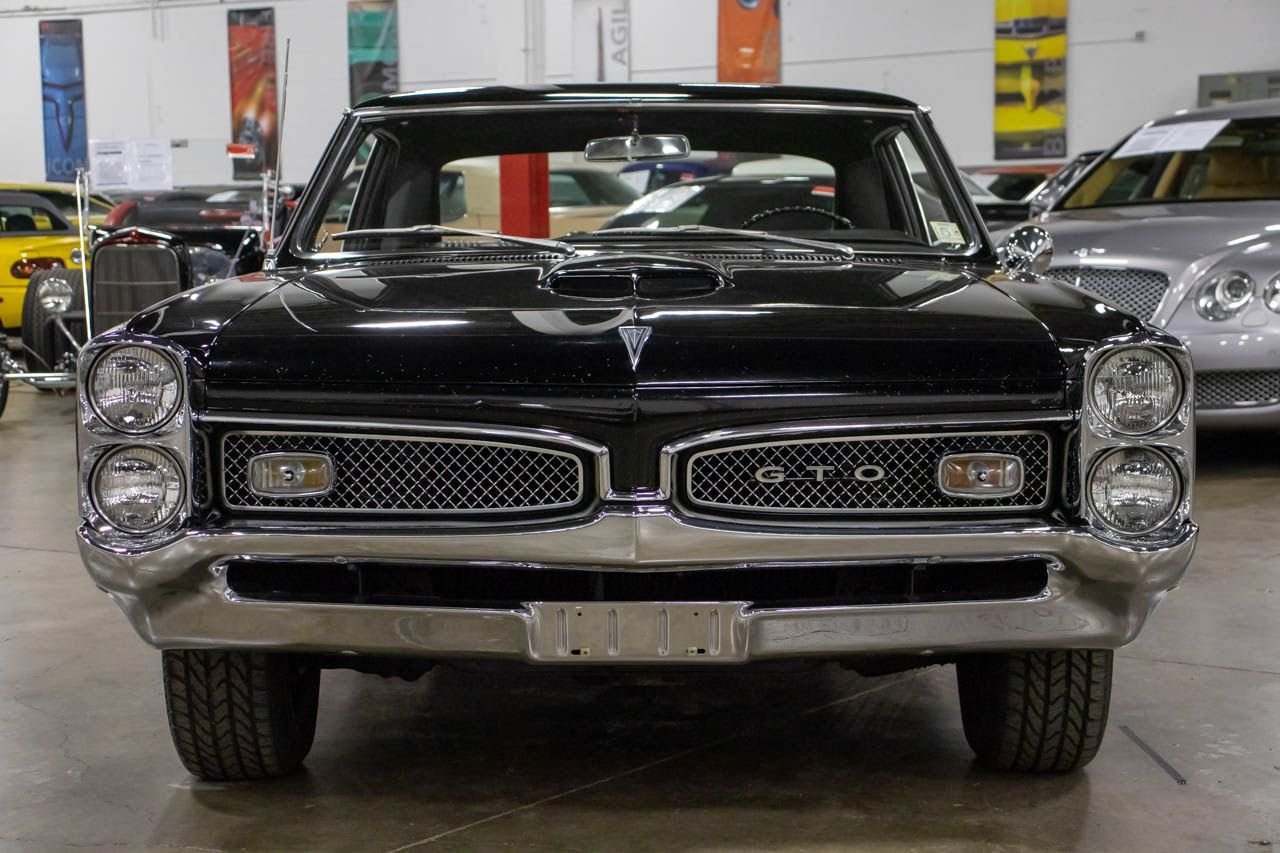 
								1967 Pontiac GTO full									