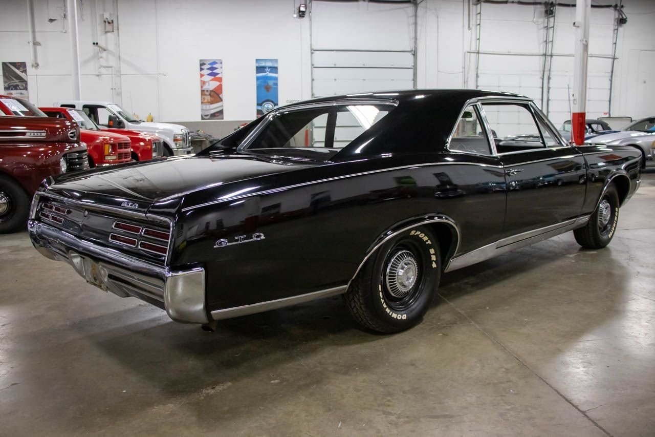 
								1967 Pontiac GTO full									