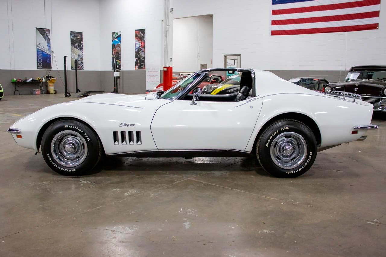
								1969 Chevrolet Corvette full									