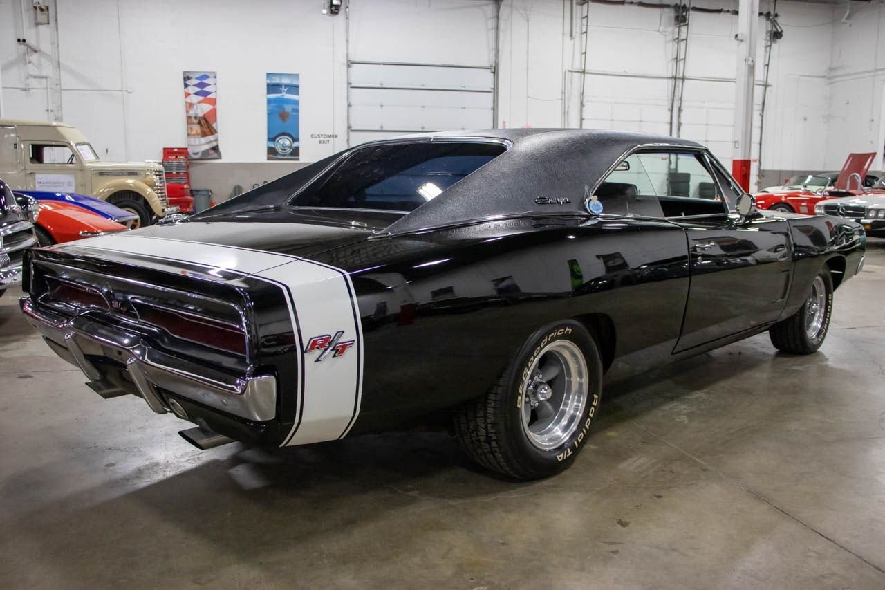 
								1969 Dodge Charger full									
